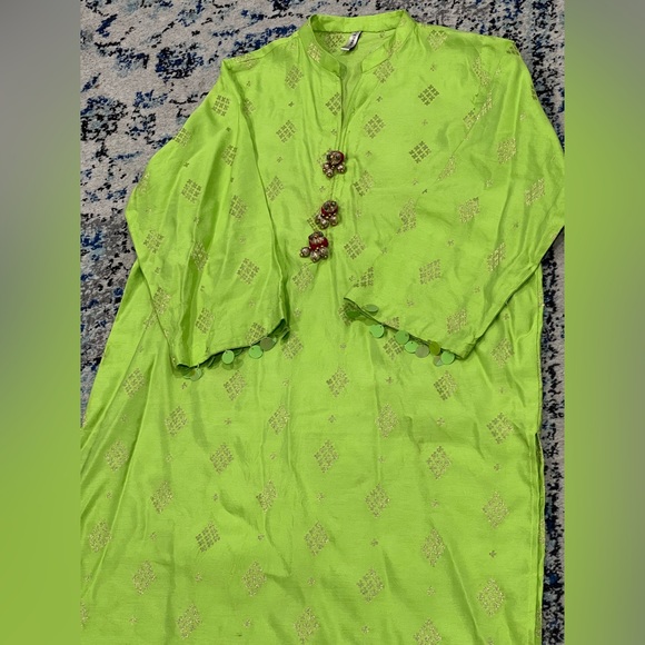 Pakistani Style Shirt - Picture 3 of 3